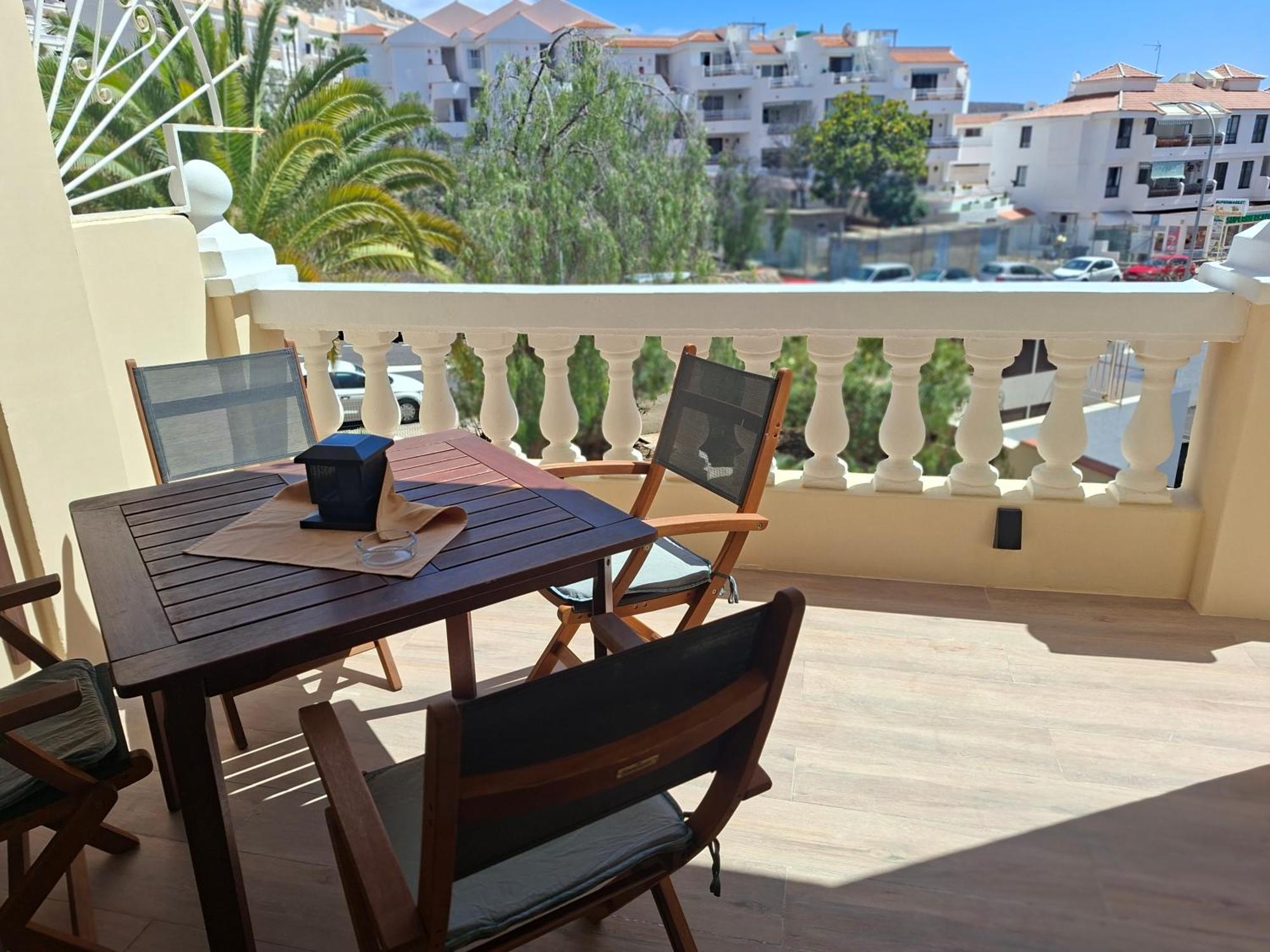 Nice 1 Bedroom Apartment Los Cristianos Los Cristianos  Exteriör bild